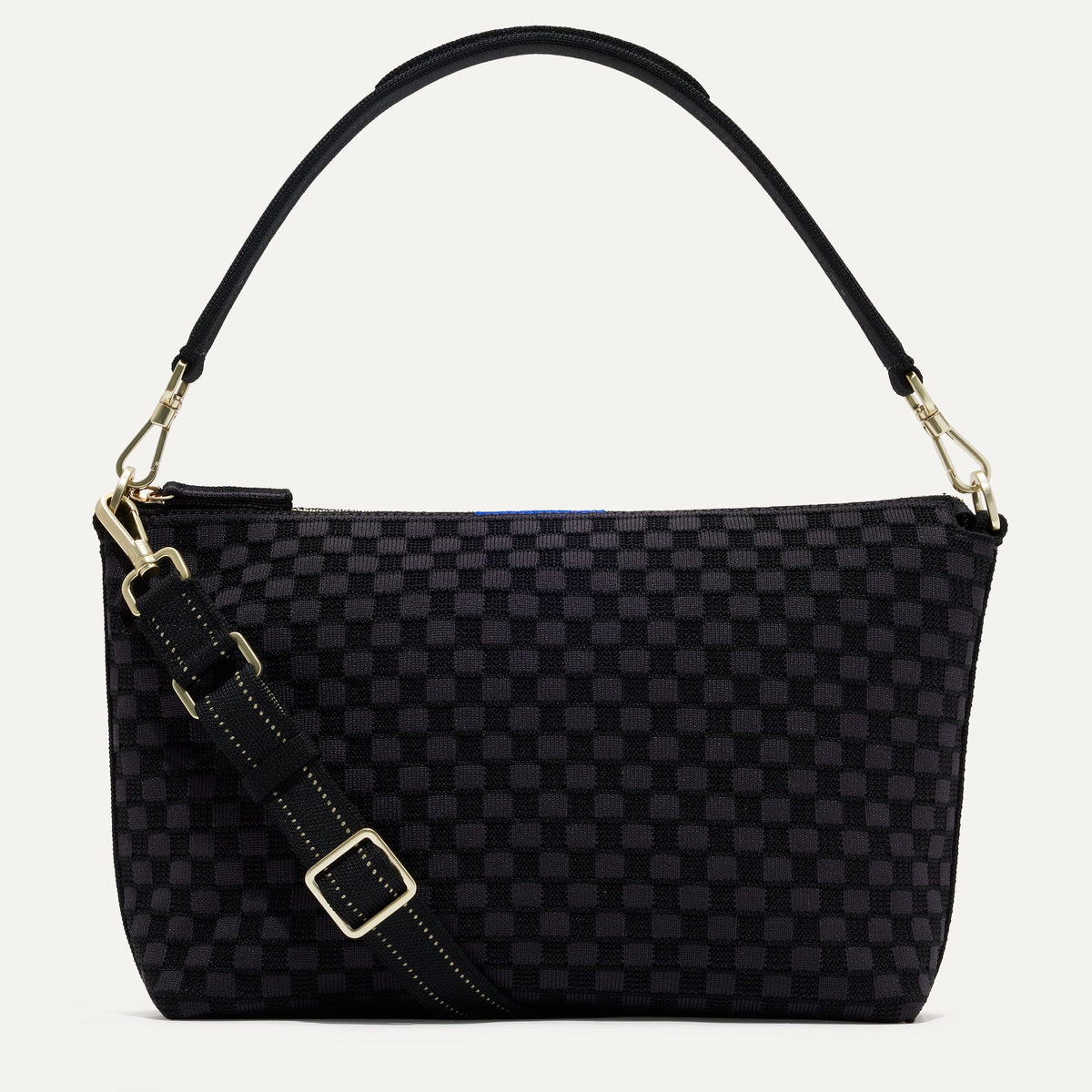 PDP |The Daily Crossbody Bag in Black Sand shown from the front.