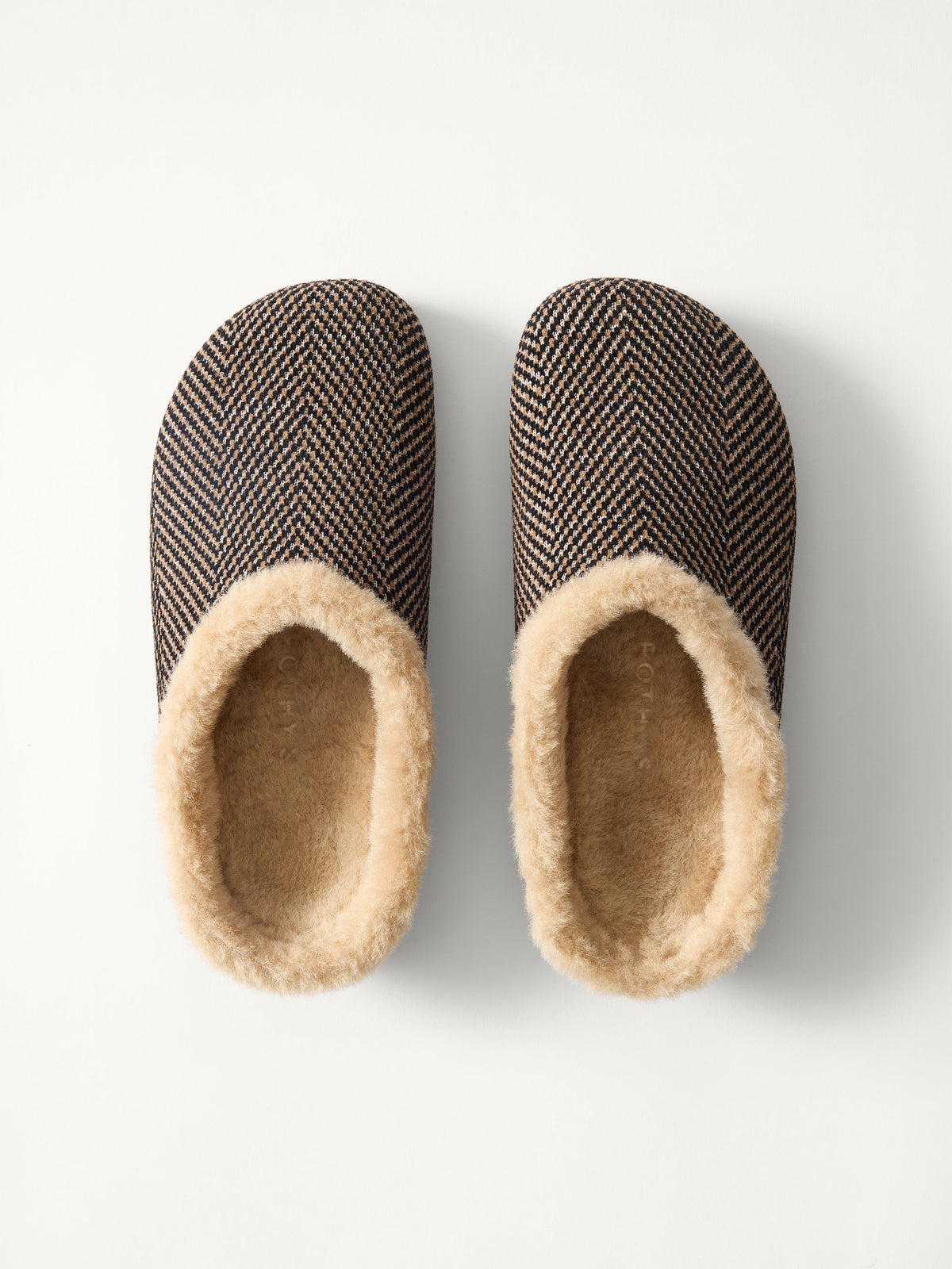 PLP | The Après Clog in ReVelvet Slate Herringbone shown from the top.